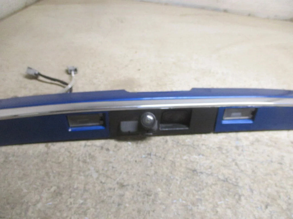 Back 15 OEM 14 Ford Fusion Rear Camera 13 Pre-Owned LKQ (Good) View 17 16 Up