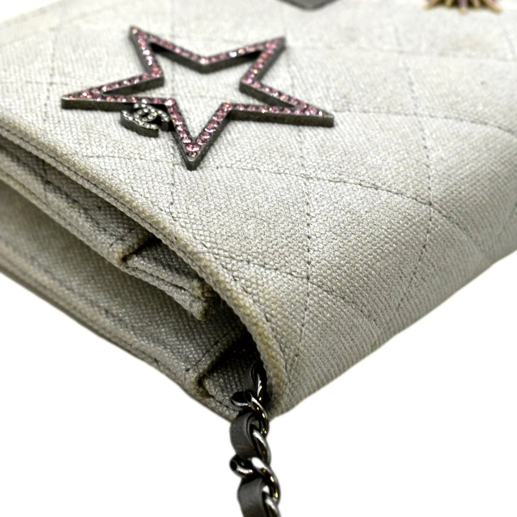 WOC Bag Reissue Crossbody Space Light Canvas Grey Pre-Owned CHANEL Quilted Charm 2.55 Classic