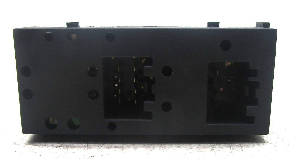 LKQ Window Victoria Left 05 Ford Power Crown Pre-Owned (Good) Driver 2005 Master Switch OEM