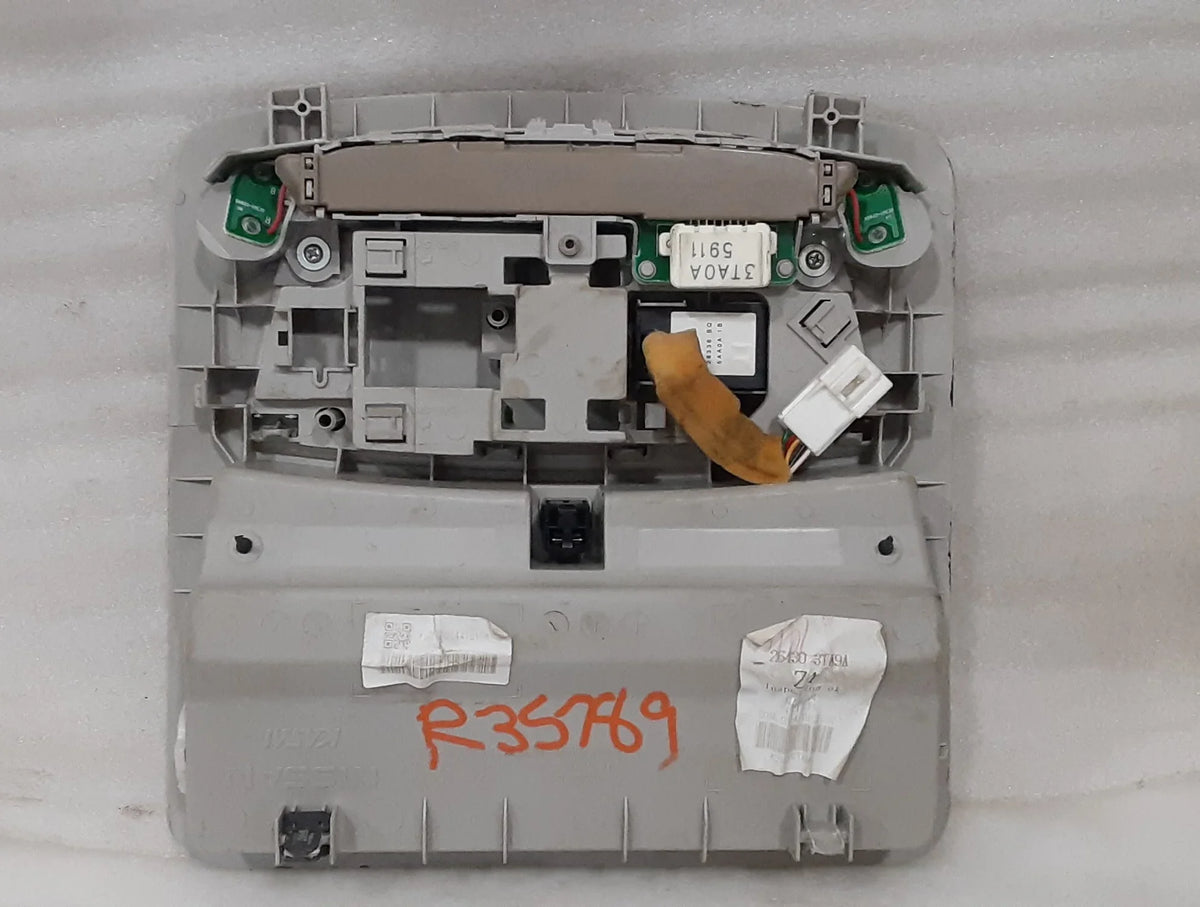 Pre-Owned 17 Nissan Altima Roof Console (Good) 18 OEM Sentra Overhead
