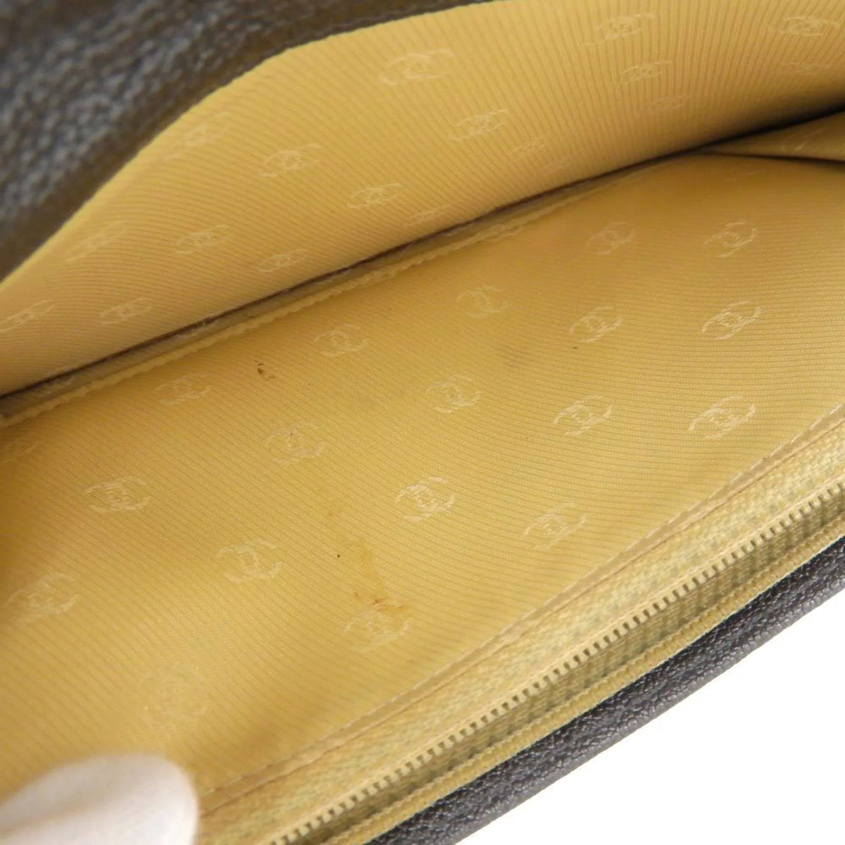 mark gray bi-fold Chanel CHANEL metallic seal 11 here long lambskin (Fair) with No. wallet Pre-Owned