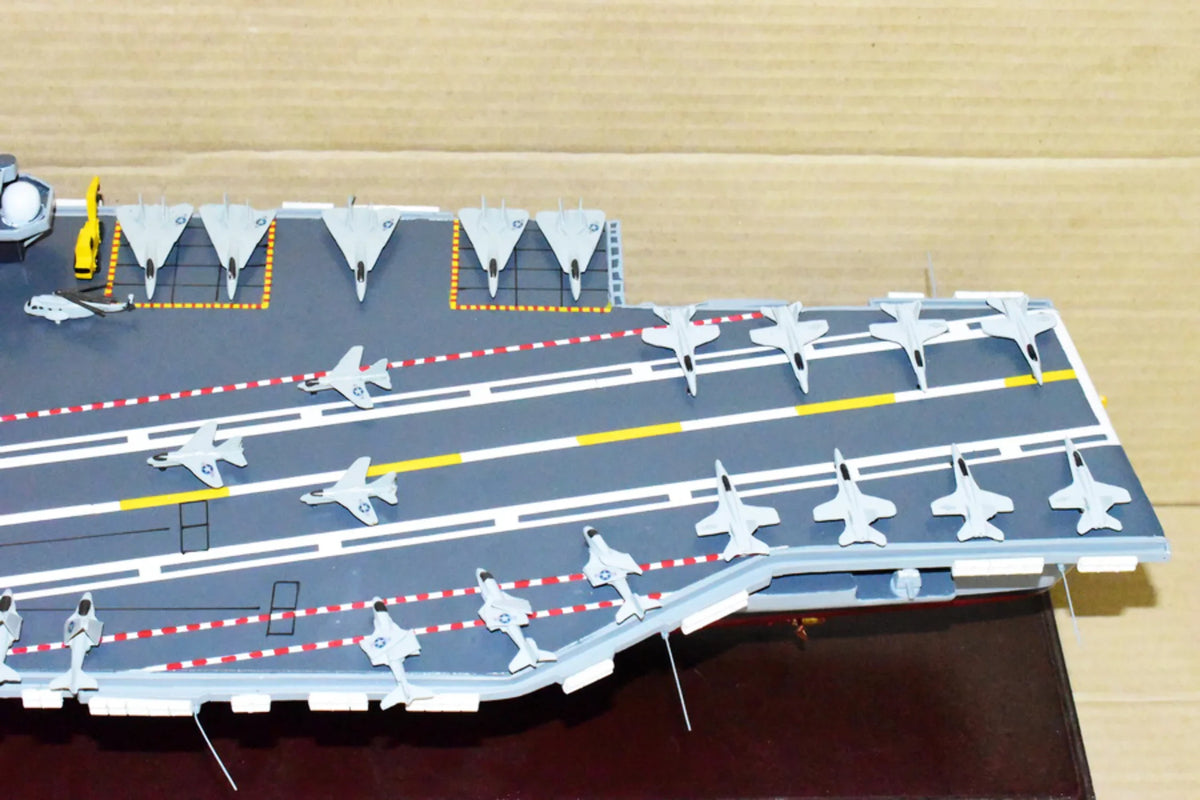 Model,Mahogany,Forrestal Model,Navy,Scale Carrier USS Class CV-60 Saratoga Aircraft