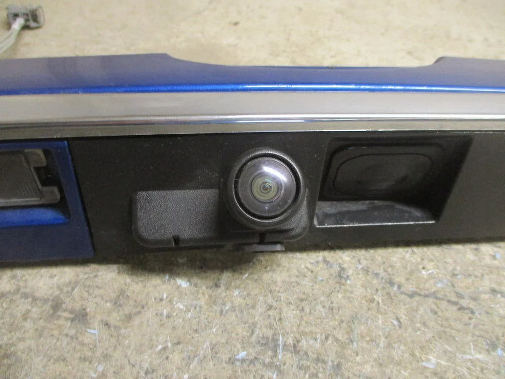 Back 15 OEM 14 Ford Fusion Rear Camera 13 Pre-Owned LKQ (Good) View 17 16 Up