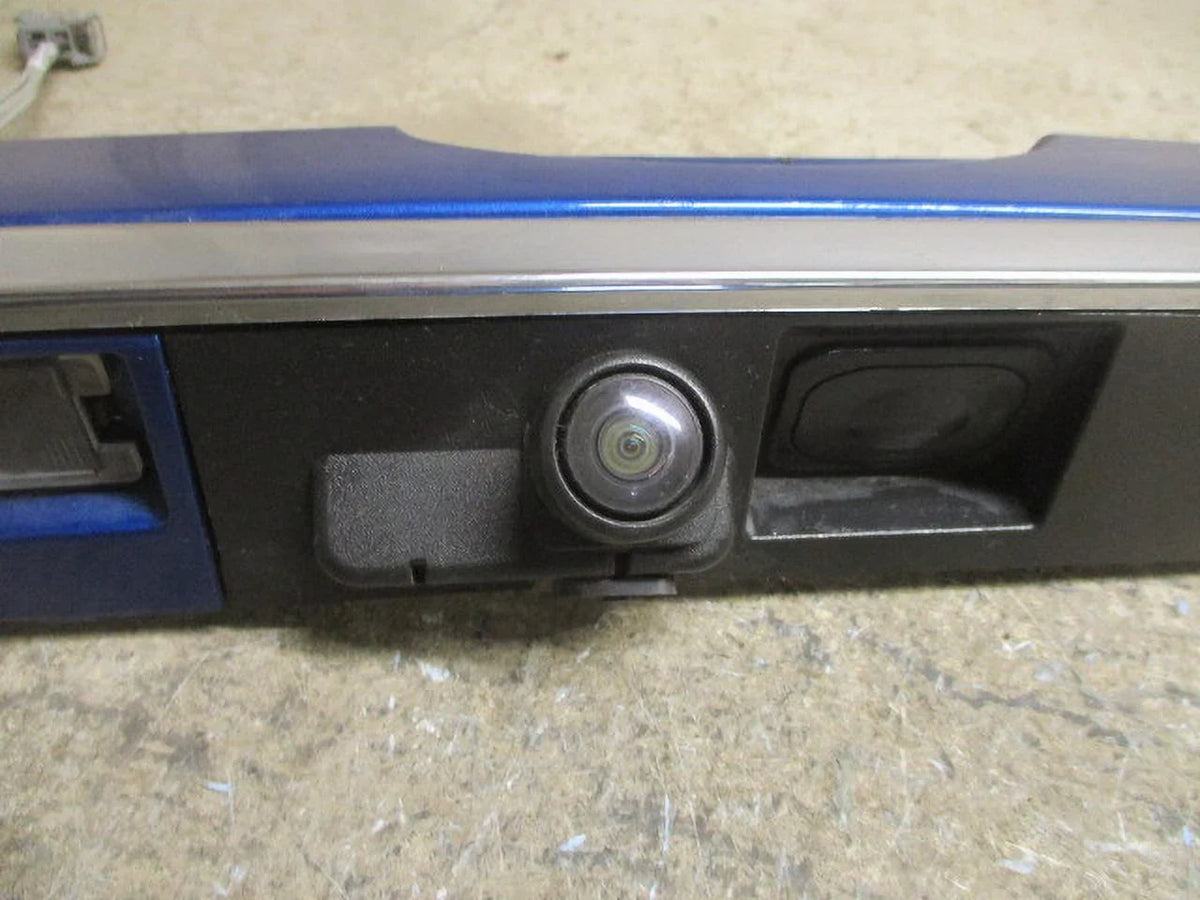 Back 15 OEM 14 Ford Fusion Rear Camera 13 Pre-Owned LKQ (Good) View 17 16 Up