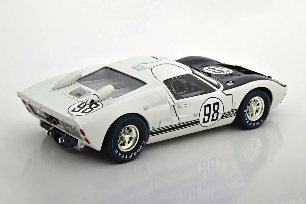II - Model Ford GT-40 1/18 SC415W #98, Diecast scale - Shelby Toy MK 1966 Car Shelby White Collectibles