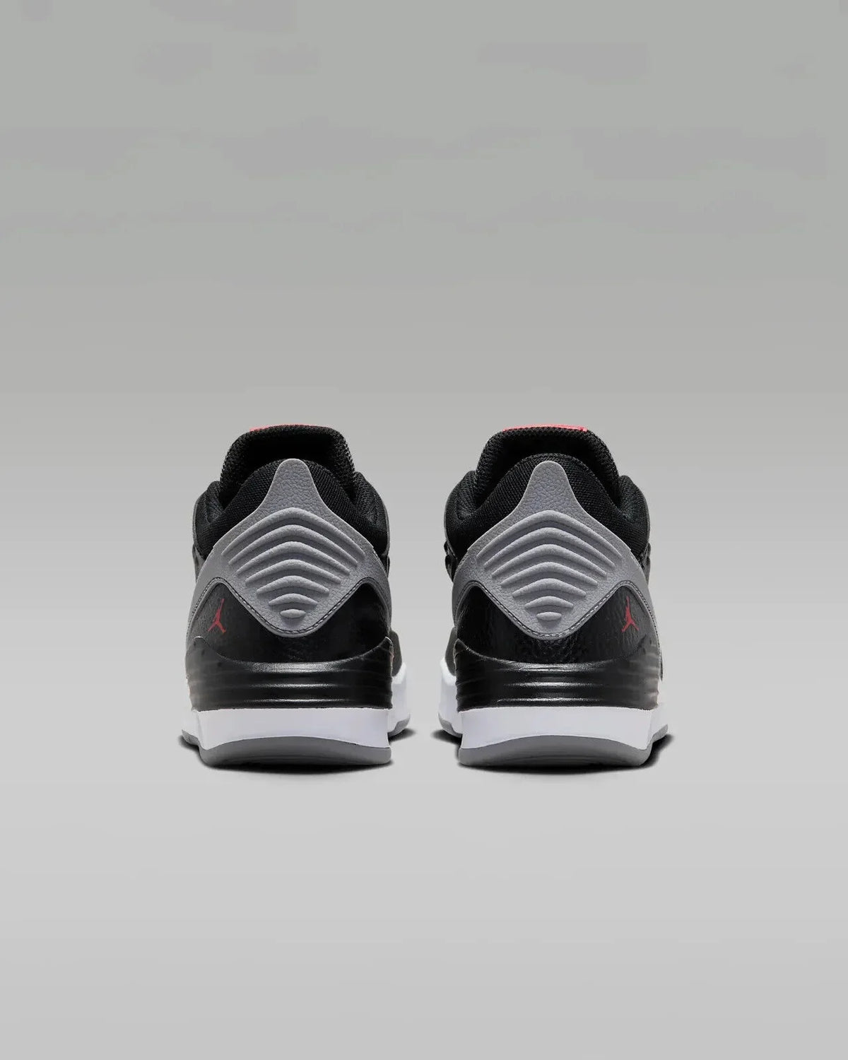 Jordan Black/White NR4814 Aura (7Y) Basketball Air DZ4352-061 Older Max Shoes 5 Kids